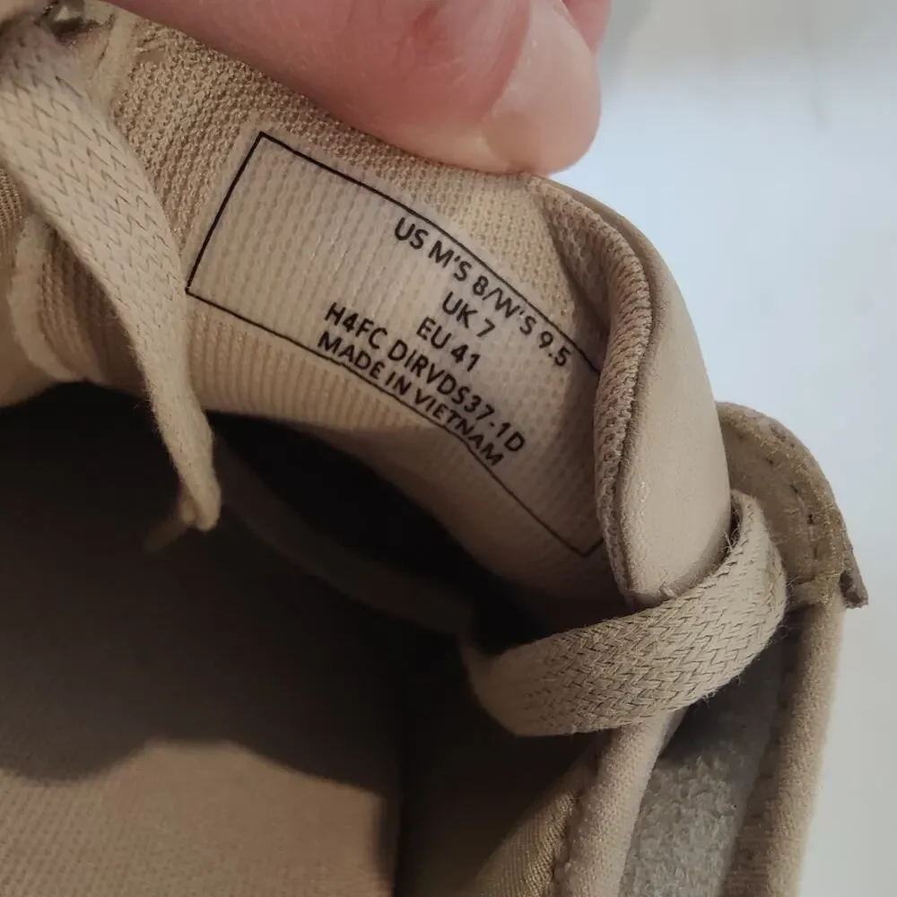 Kizik Irvine Plus Women's Sz 9.5 Tan Hands Free Slip On Step In Shoes Sneakers